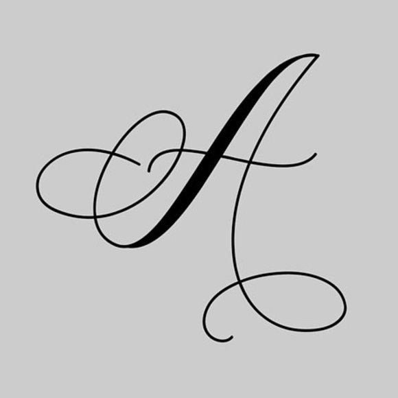 Meet your Posher, Azrielle - Picture 1 of 1